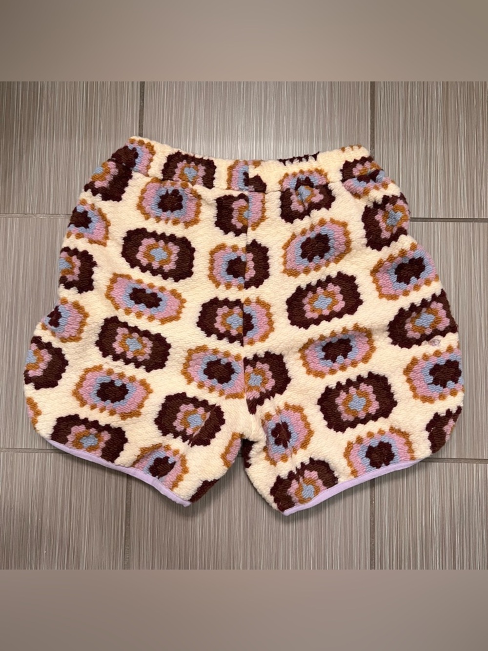 Fleece Crochet Print Shorts Cozy XS multicolor rare - Picture 8 of 8